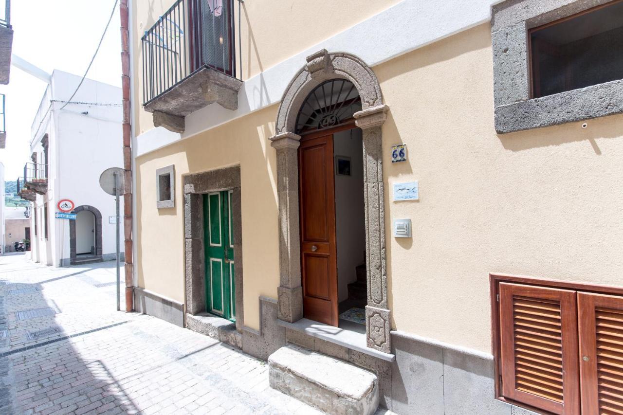 Casa Zu Peppino Lejlighed Lipari  Eksteriør billede