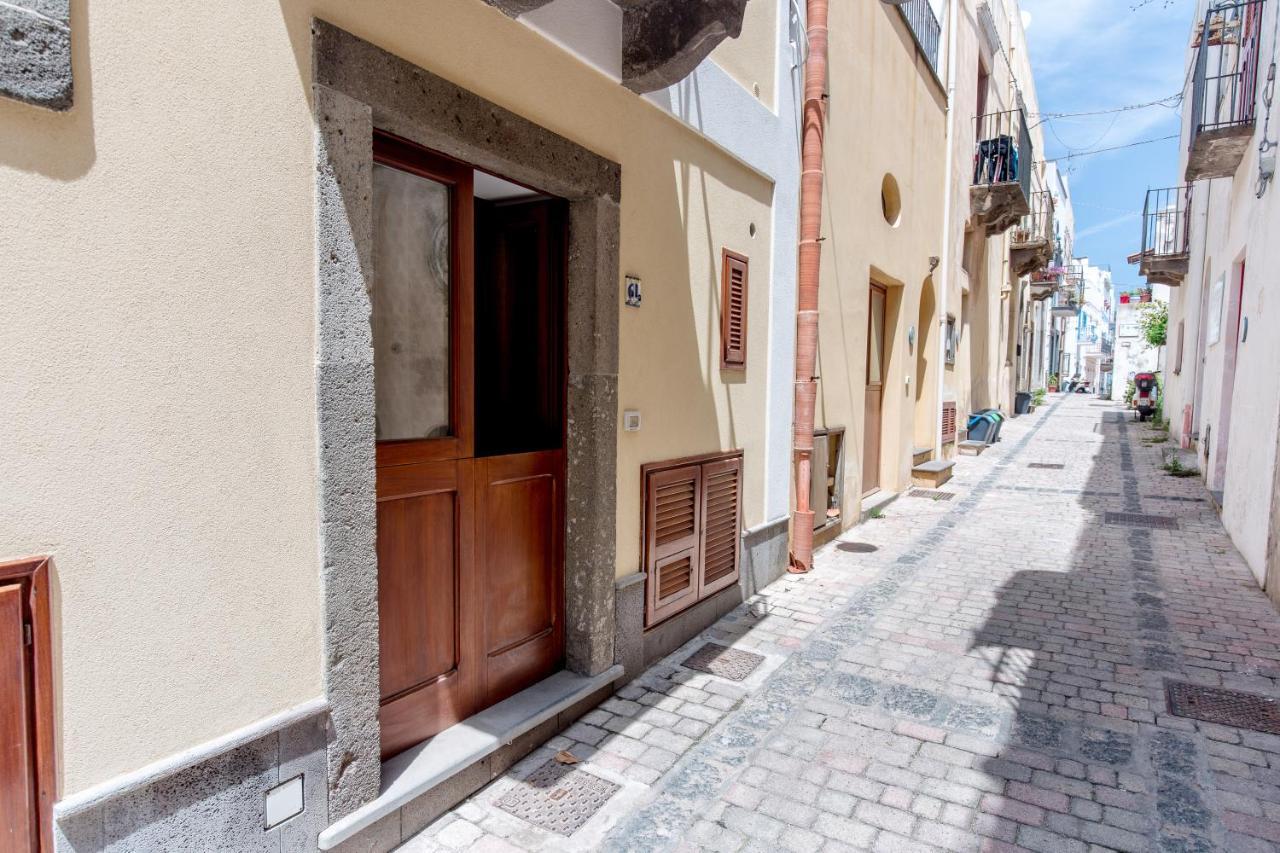 Casa Zu Peppino Lejlighed Lipari  Eksteriør billede